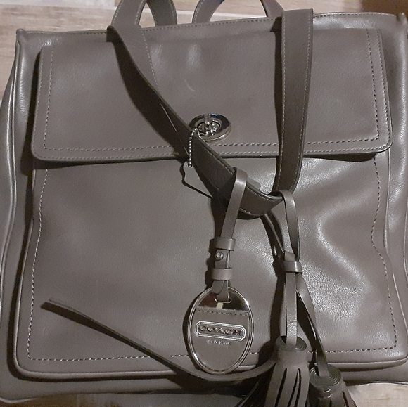 Coach - Picture 1 of 7